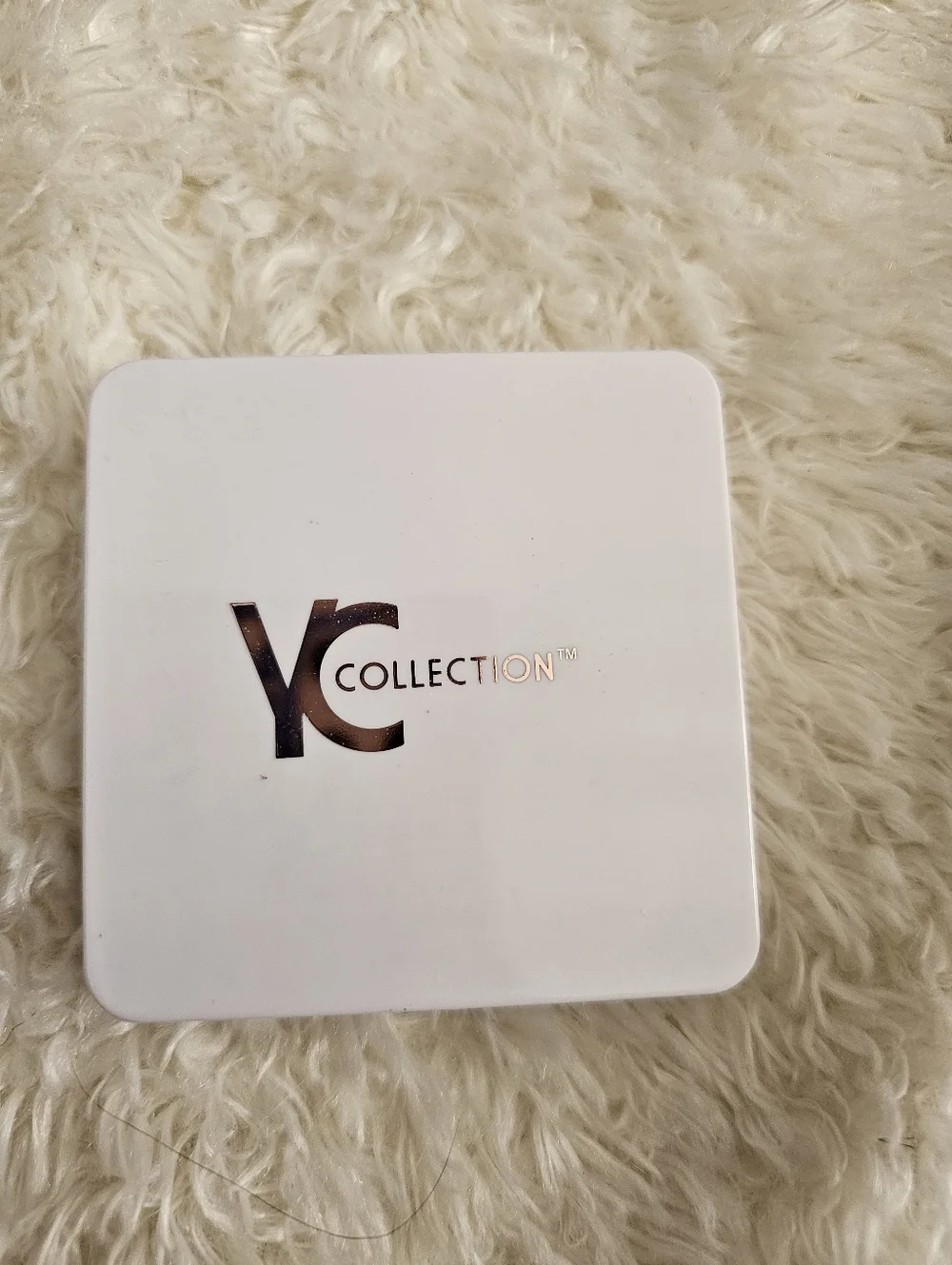 YC collection Shimmery Warm Brown Face Powder - Natural Bronze Glow